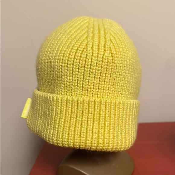 Lululemon Vibrant Yellow Knit Beanie Hat - Picture 6 of 6